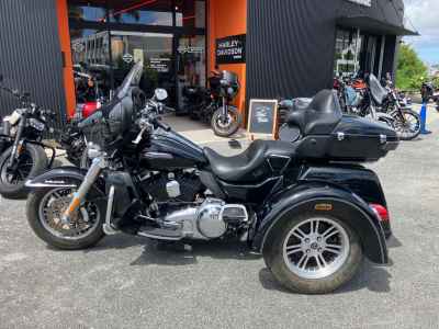 Harley-Davidson Electra Glide FLHTCU103 Trike 2014