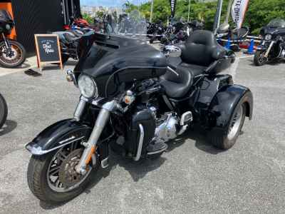 Harley-Davidson Electra Glide FLHTCU103 Trike 2014