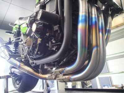 Kawasaki ZRX1200D 2016