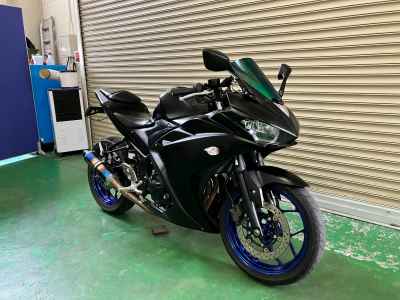 Yamaha YZF-R25 2015