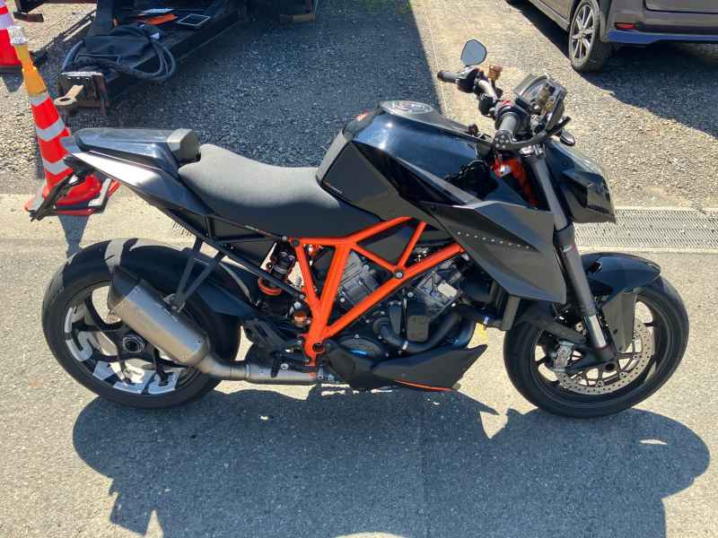 KTM 1290 Super Duke R 2017
