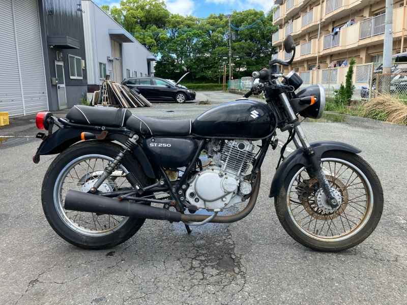 Suzuki ST250 2006