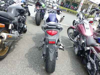Suzuki Gladius SFV400 2010