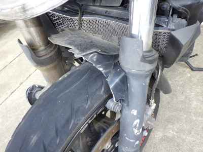 Suzuki GSR400 2010