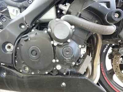 Suzuki GSR400 2010