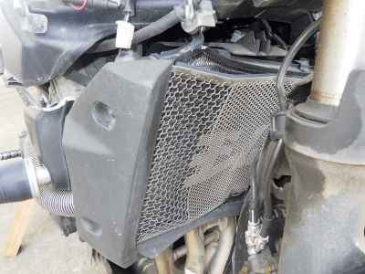 Suzuki GSR400 2010