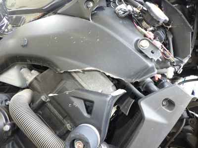 Suzuki GSR400 2010