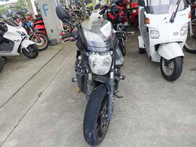 Suzuki GSR400 2010