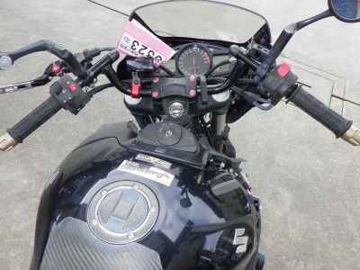 Suzuki GSR400 2010