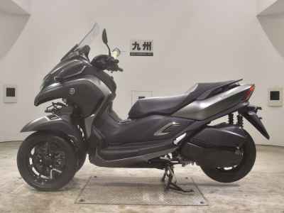 Yamaha Tricity 300 2023