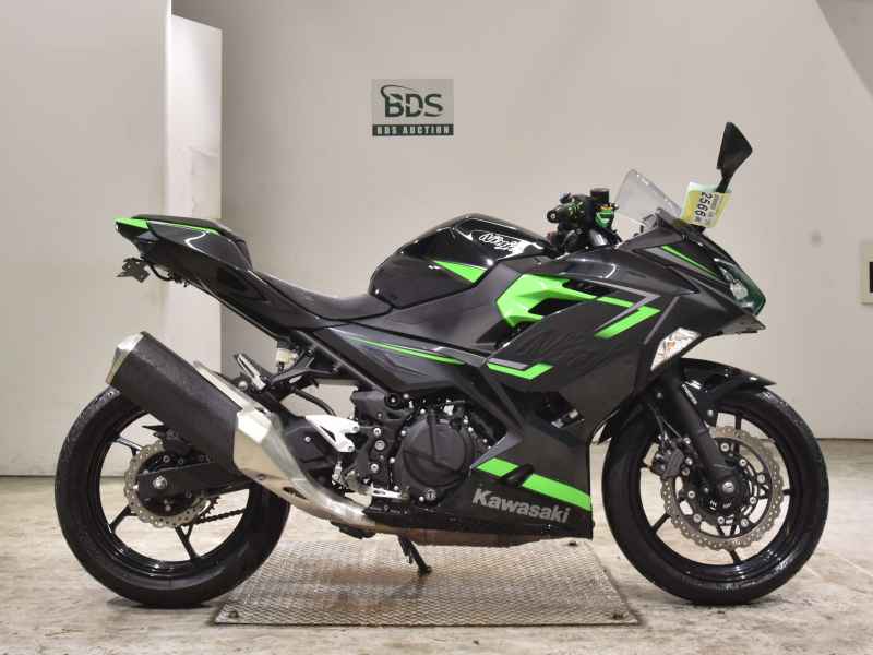 Kawasaki Ninja 400 2019
