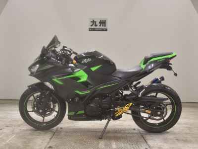 Kawasaki Ninja 400 2018