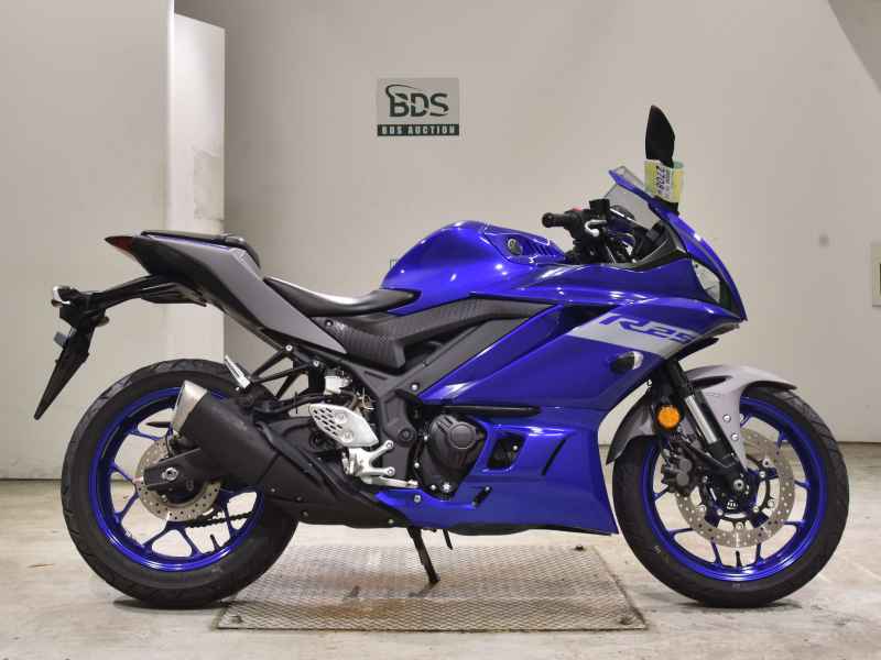 Yamaha YZF-R25 2021