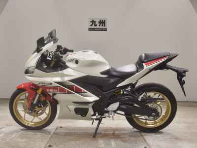Yamaha YZF-R3 2022