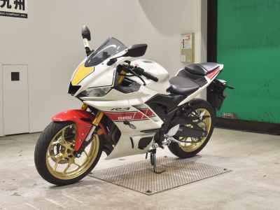 Yamaha YZF-R3 2022