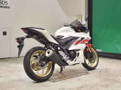 Yamaha YZF-R3 2022
