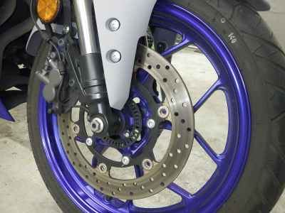 Yamaha YZF-R25 2020