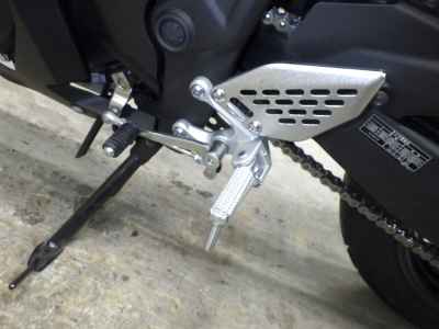 Yamaha YZF-R25 2022