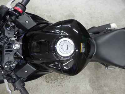 Yamaha YZF-R25 2022