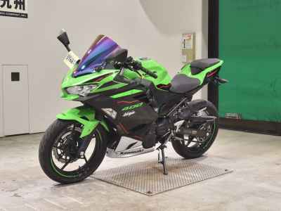 Kawasaki Ninja 400 2021