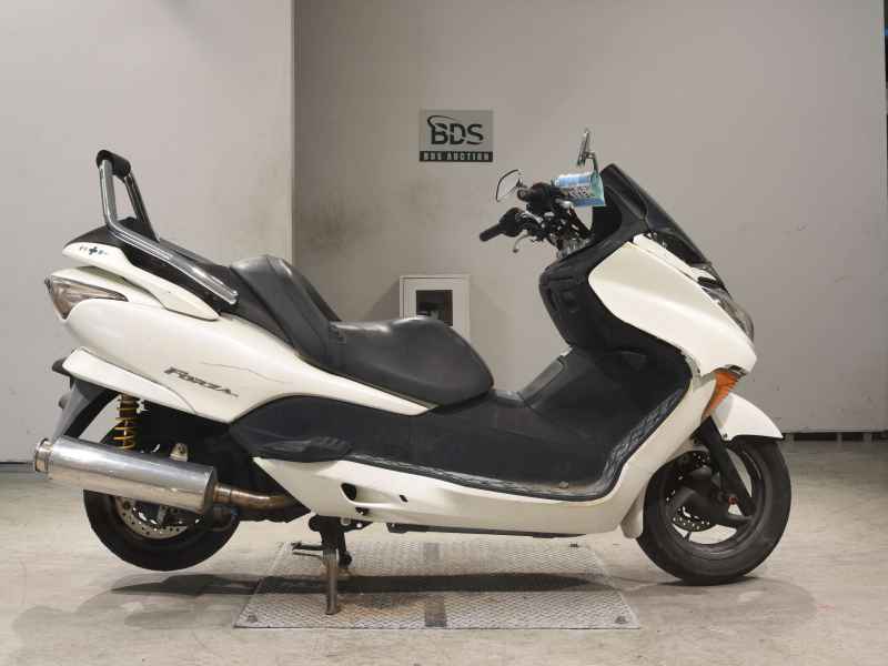 Honda Forza 2006