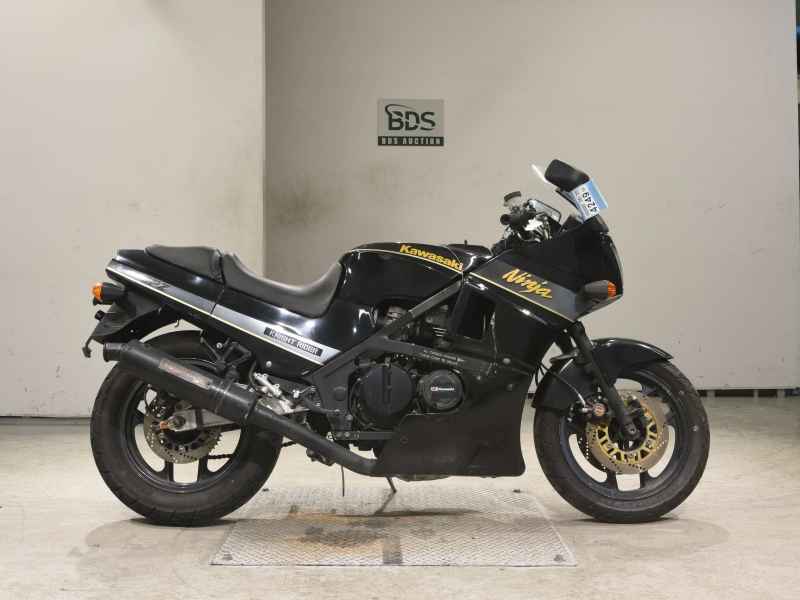 Kawasaki GPZ400R 1987