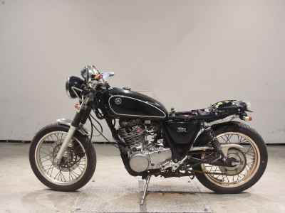 Yamaha SR400 2012