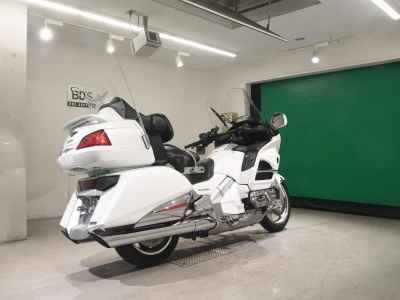 Honda GL1800 Gold Wing 2015