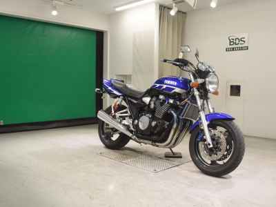 Yamaha XJR1300 2000