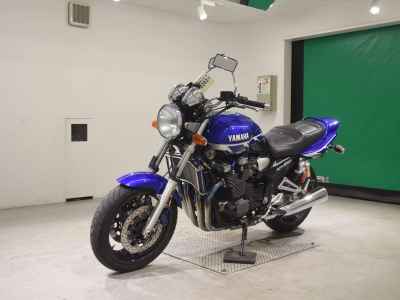 Yamaha XJR1300 2000