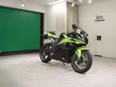 Honda CBR600RR 2009