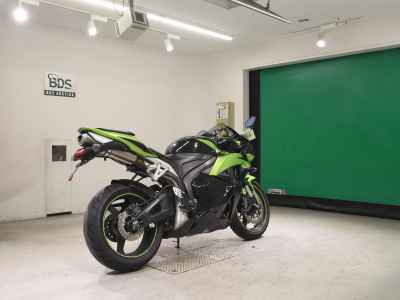 Honda CBR600RR 2009