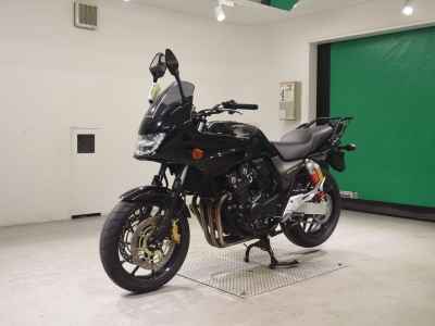 Honda CB400 Super Boldor 2016