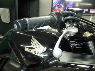 Honda CB400 Super Boldor 2016