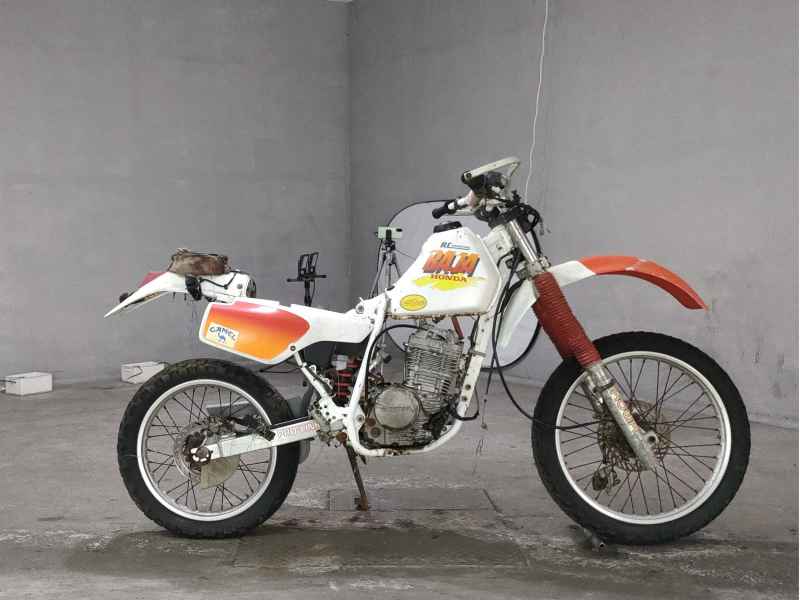 Honda XLR250R Baja 1990