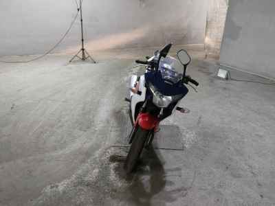 Honda CBR250R 2011