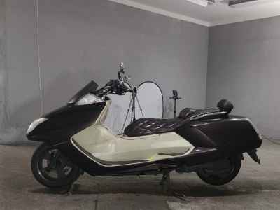Yamaha Maxam 250 2012