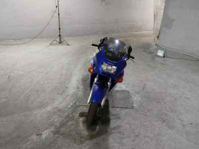 Kawasaki ZZR250 2005