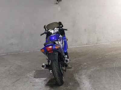 Kawasaki ZZR250 2005