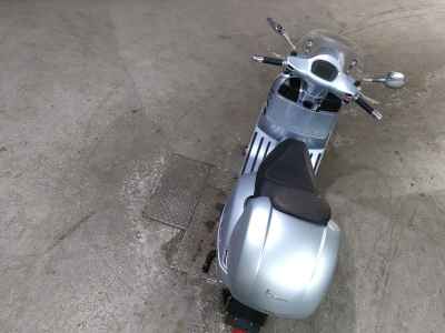 Vespa GTS Super TECH 300 2021