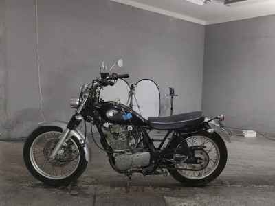 Yamaha SR400 2001