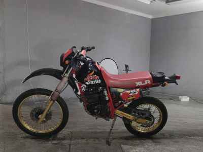 Honda XLR250R 1985