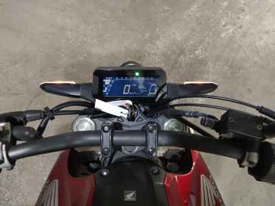 Honda CB250R 2018