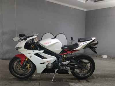 Triumph Daytona 675 2008