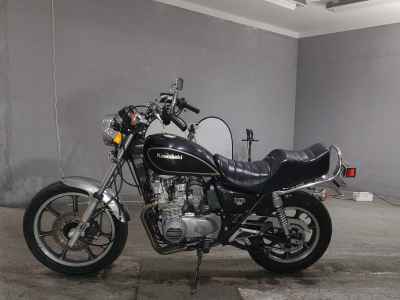 Kawasaki Z550 LTD 2025