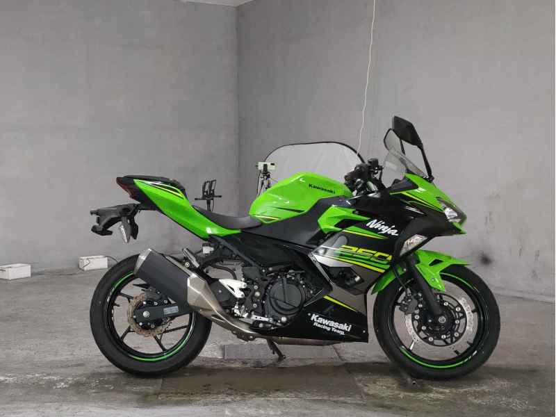 Kawasaki Ninja 250 2018