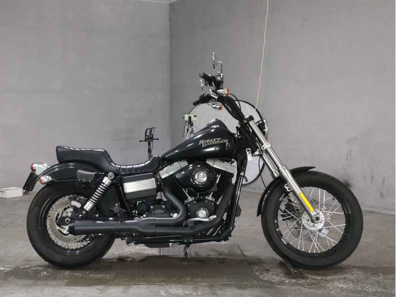 Harley-Davidson FXDB1580 2011