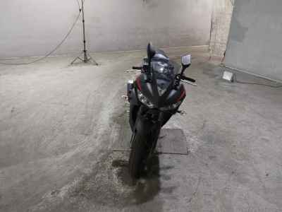 Yamaha YZF-R25 2018