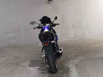 Yamaha YZF-R25 2018