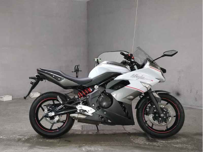 Kawasaki Ninja 400R 2013